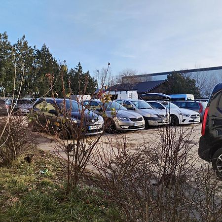 Hostel Ferihegy Vecsés Exteriér fotografie